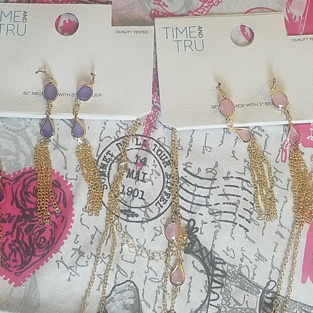 Earring And Necklace Bundle